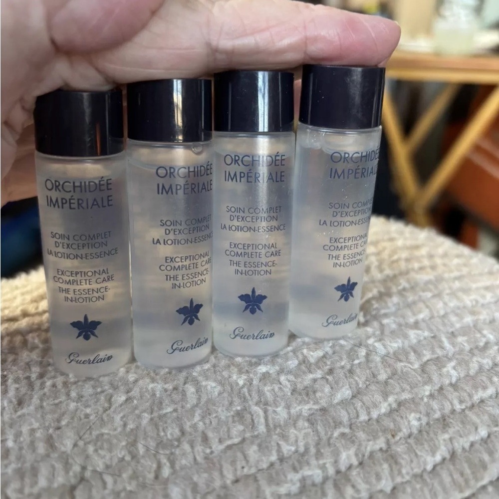Guerlain Orchidée Impériale Complete Care Lotion - The Essence in Lotion 4x15ml